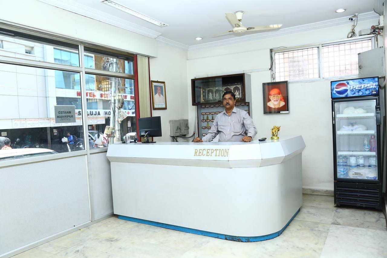 Sri Sai Krishna Deluxe Lodge Hyderabad Eksteriør bilde