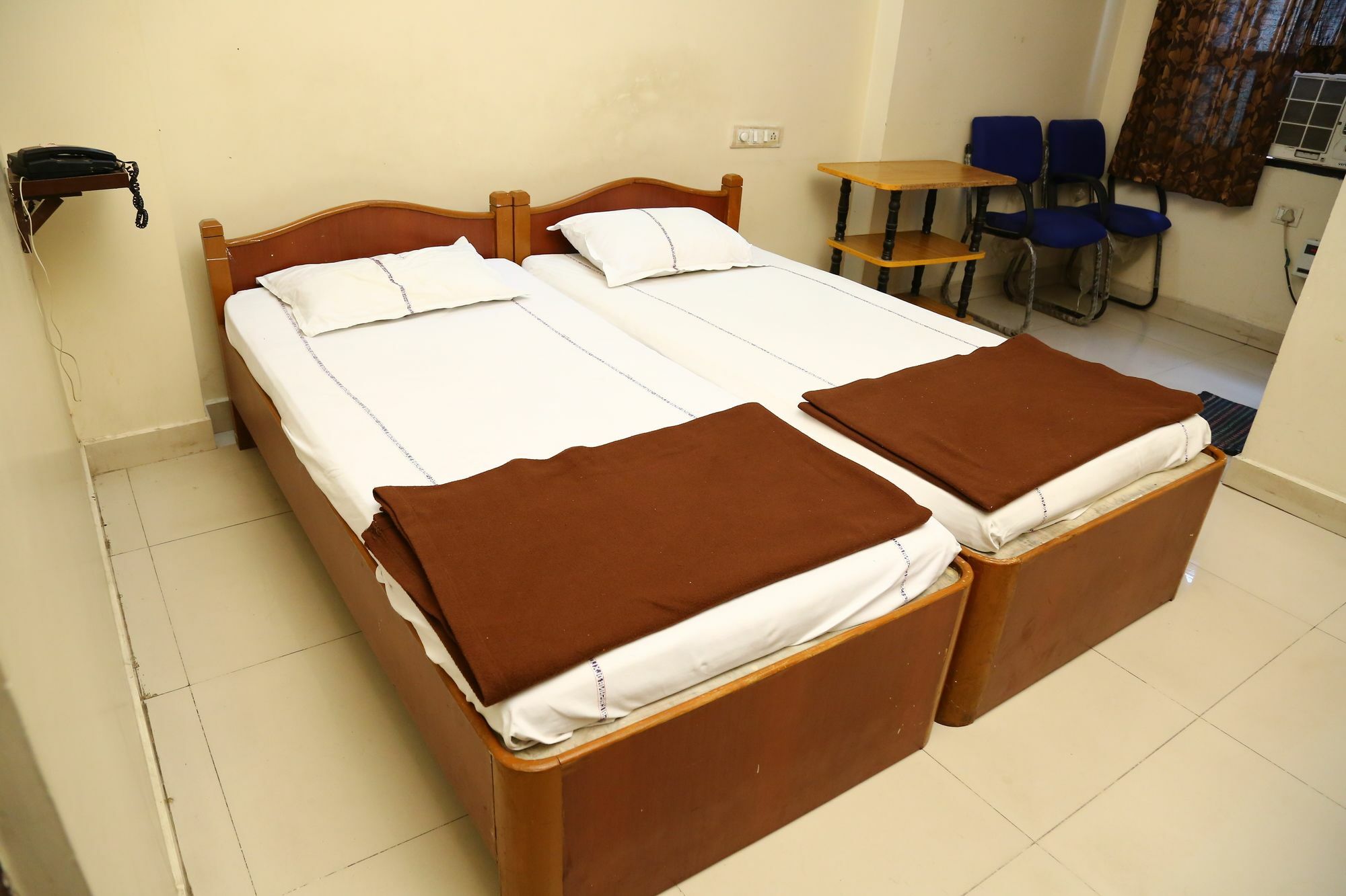 Sri Sai Krishna Deluxe Lodge Hyderabad Eksteriør bilde